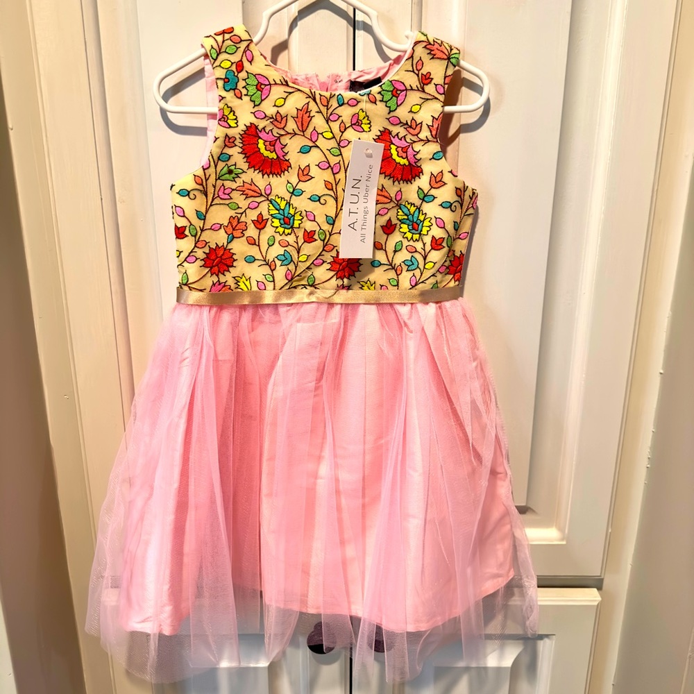 Toddler Dress Brand New with tags Size 3/4 Y